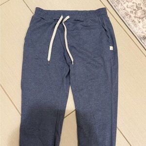Vuori women’s  Blue Jogger Pants